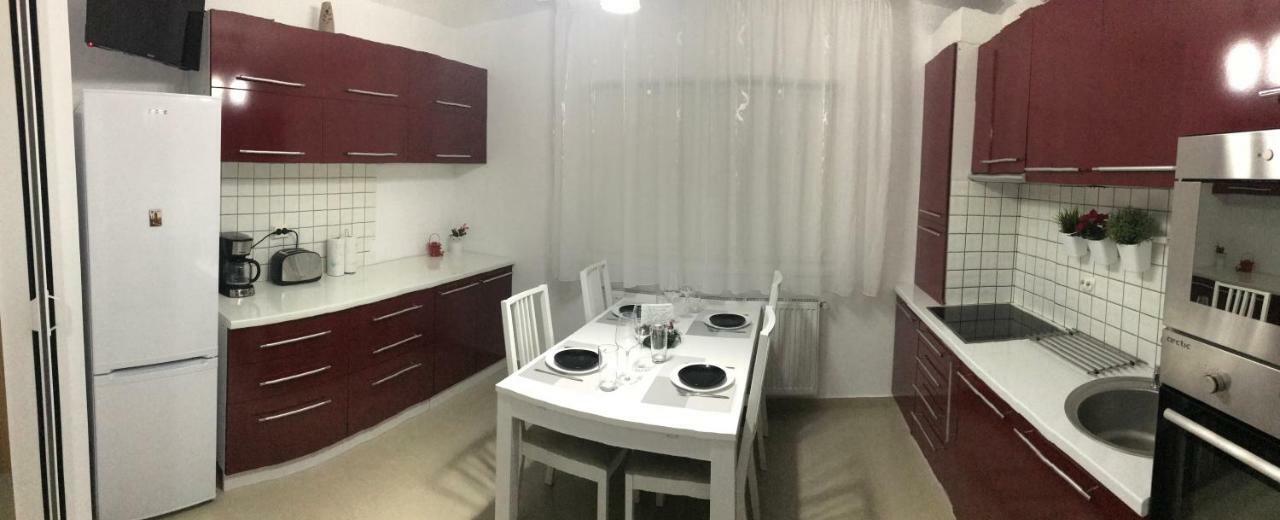 Apartament Toamnei Rîşnov Exterior foto
